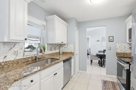 370 Olman Street SW Palm Bay FL 32908