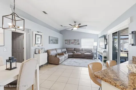 370 Olman Street SW Palm Bay FL 32908