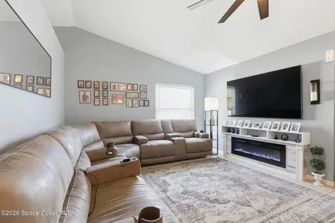 370 Olman Street SW Palm Bay FL 32908