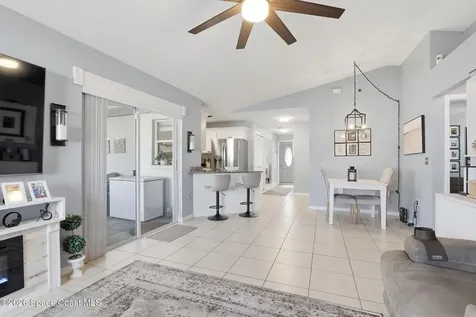 370 Olman Street SW Palm Bay FL 32908