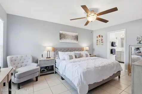 370 Olman Street SW Palm Bay FL 32908