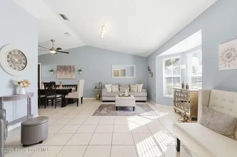 370 Olman Street SW Palm Bay FL 32908