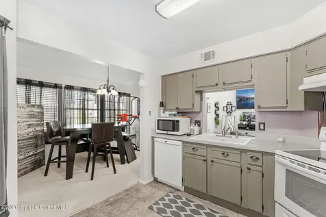 4920 Lake Waterford Way Melbourne FL 32901