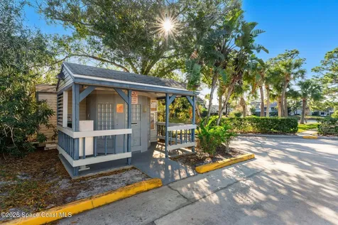 4920 Lake Waterford Way Melbourne FL 32901