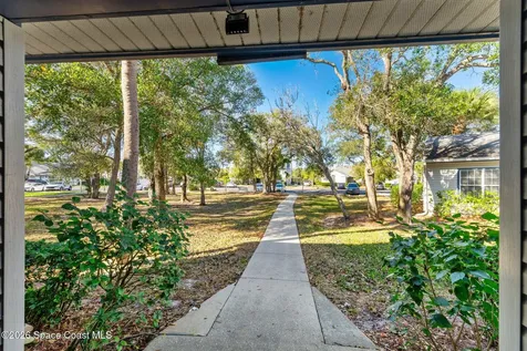 4920 Lake Waterford Way Melbourne FL 32901