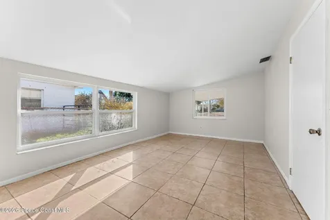 1045 Collins Street Melbourne FL 32935
