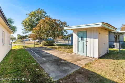 1045 Collins Street Melbourne FL 32935