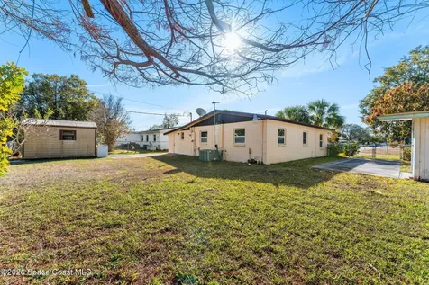 1045 Collins Street Melbourne FL 32935