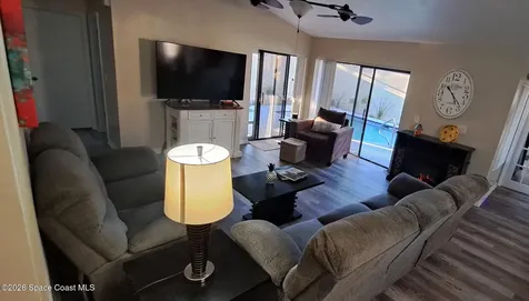 594 Pine Forest Court Melbourne FL 32940
