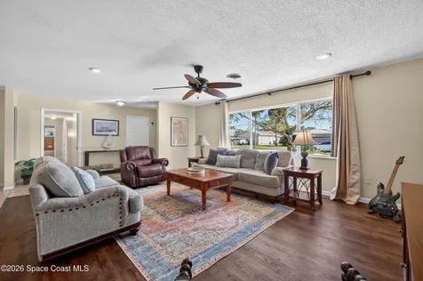 560 Glenwood Avenue Satellite Beach FL 32937