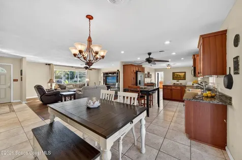 560 Glenwood Avenue Satellite Beach FL 32937