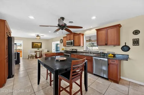 560 Glenwood Avenue Satellite Beach FL 32937