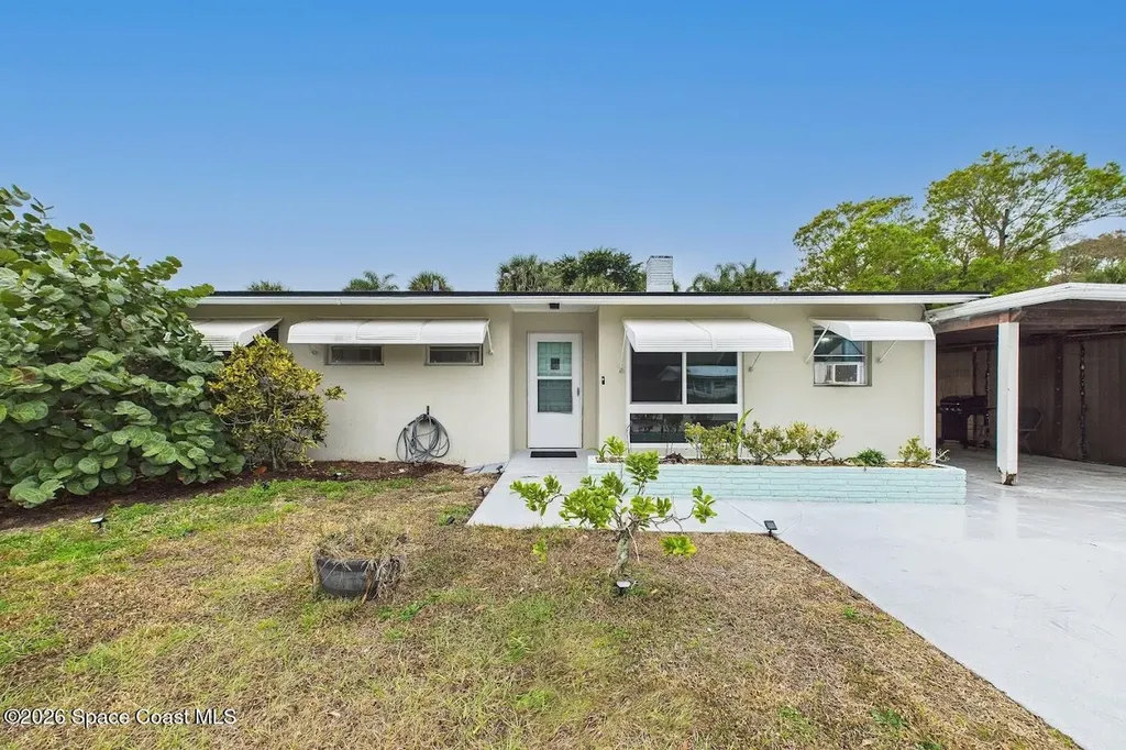 1705 24th Avenue Vero Beach FL 32960