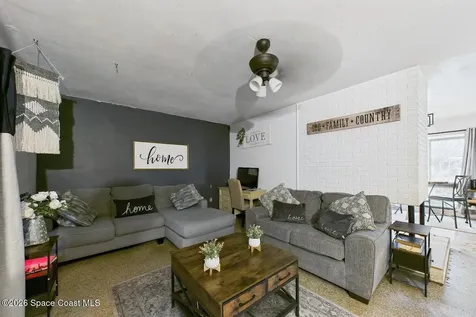 1705 24th Avenue Vero Beach FL 32960