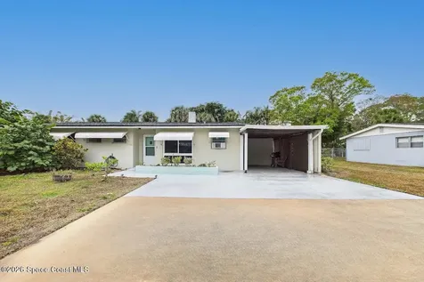 1705 24th Avenue Vero Beach FL 32960
