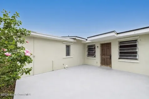 1705 24th Avenue Vero Beach FL 32960