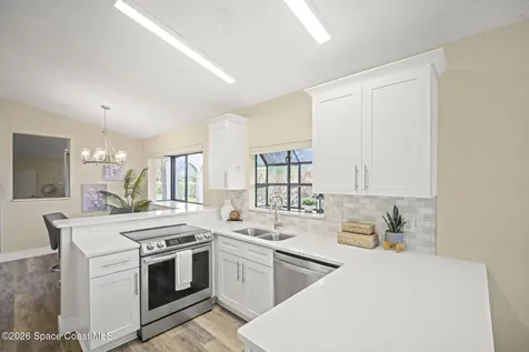 410 Parkside Place Indian Harbour Beach FL 32937