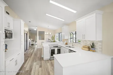 410 Parkside Place Indian Harbour Beach FL 32937