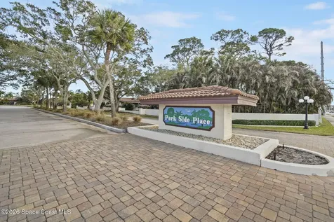 410 Parkside Place Indian Harbour Beach FL 32937