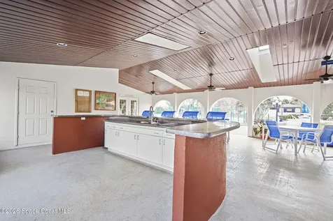 410 Parkside Place Indian Harbour Beach FL 32937