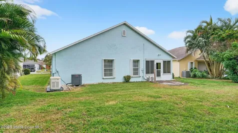 934 Pine Creek Circle NE Palm Bay FL 32905