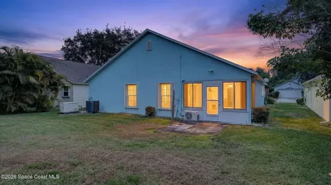 934 Pine Creek Circle NE Palm Bay FL 32905