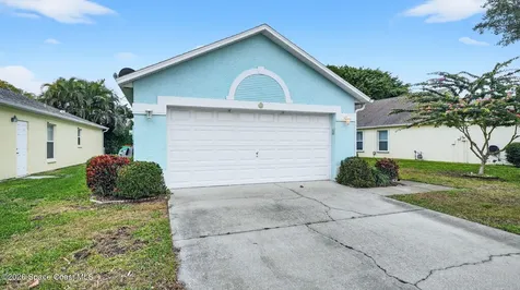 934 Pine Creek Circle NE Palm Bay FL 32905