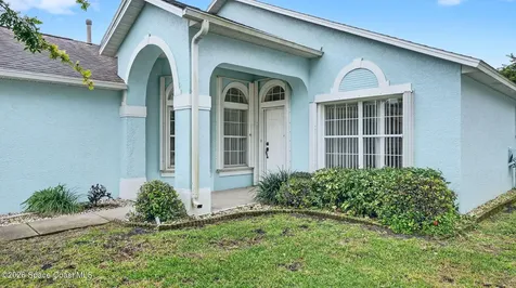 934 Pine Creek Circle NE Palm Bay FL 32905
