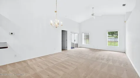 934 Pine Creek Circle NE Palm Bay FL 32905