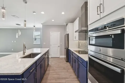 2150 Arctic Circle Titusville FL 32780