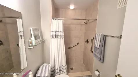 4822 Lake Waterford Way W Melbourne FL 32901
