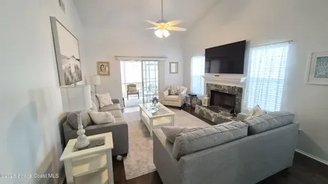 4822 Lake Waterford Way W Melbourne FL 32901