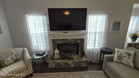 4822 Lake Waterford Way W Melbourne FL 32901