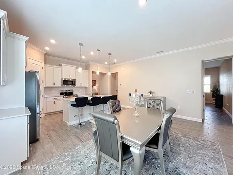 821 Antibes Court NW Palm Bay FL 32907