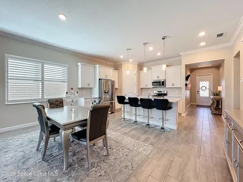 821 Antibes Court NW Palm Bay FL 32907
