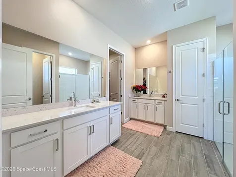 821 Antibes Court NW Palm Bay FL 32907
