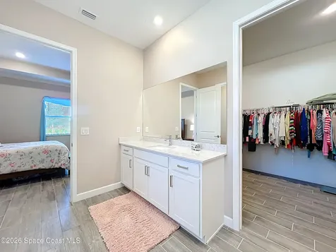 821 Antibes Court NW Palm Bay FL 32907