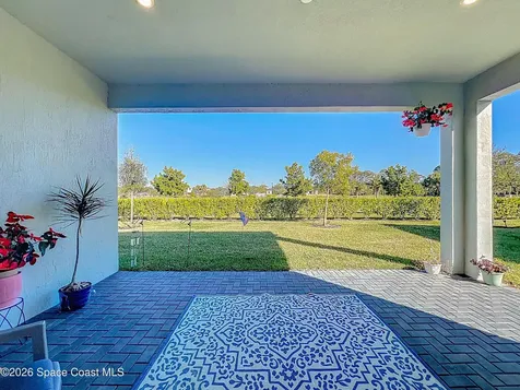 821 Antibes Court NW Palm Bay FL 32907