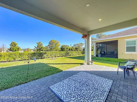 821 Antibes Court NW Palm Bay FL 32907