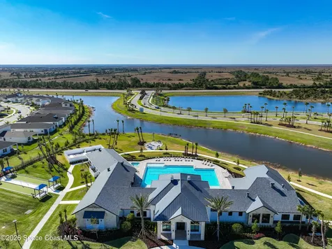 821 Antibes Court NW Palm Bay FL 32907