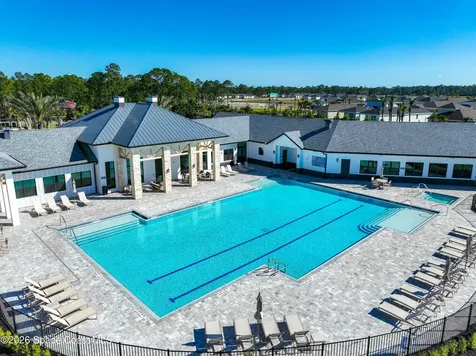 821 Antibes Court NW Palm Bay FL 32907