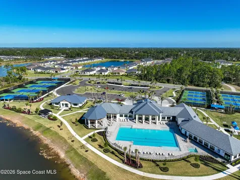 821 Antibes Court NW Palm Bay FL 32907