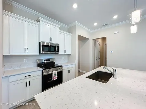 821 Antibes Court NW Palm Bay FL 32907
