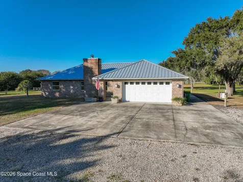 2940 Flounder Creek Road Mims FL 32754
