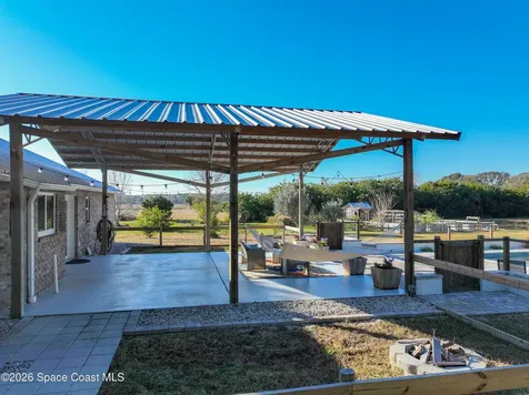 2940 Flounder Creek Road Mims FL 32754