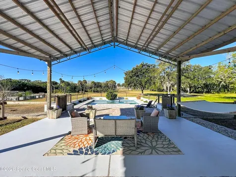 2940 Flounder Creek Road Mims FL 32754