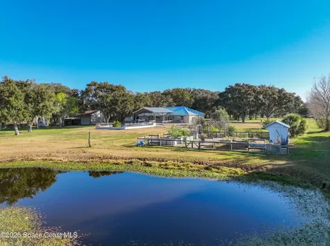 2940 Flounder Creek Road Mims FL 32754