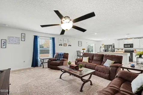 1986 Waukesha Avenue SE Palm Bay FL 32909
