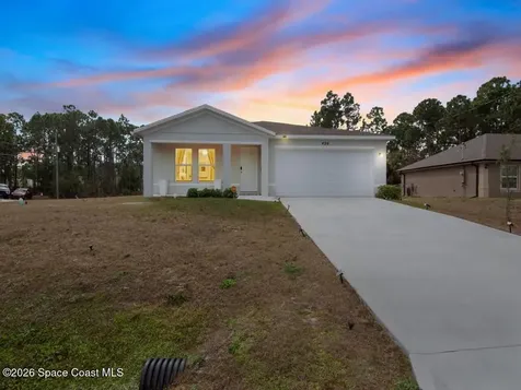 496 Vanguard Street SE Palm Bay FL 32909