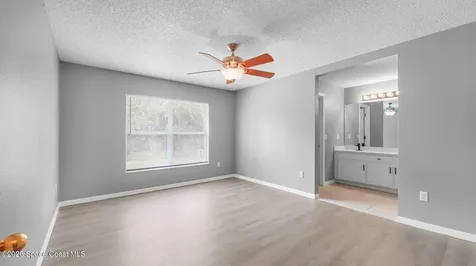 1041 Welco Street SE Palm Bay FL 32909